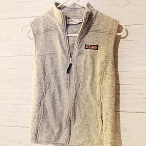 Vineyard vines gray vest